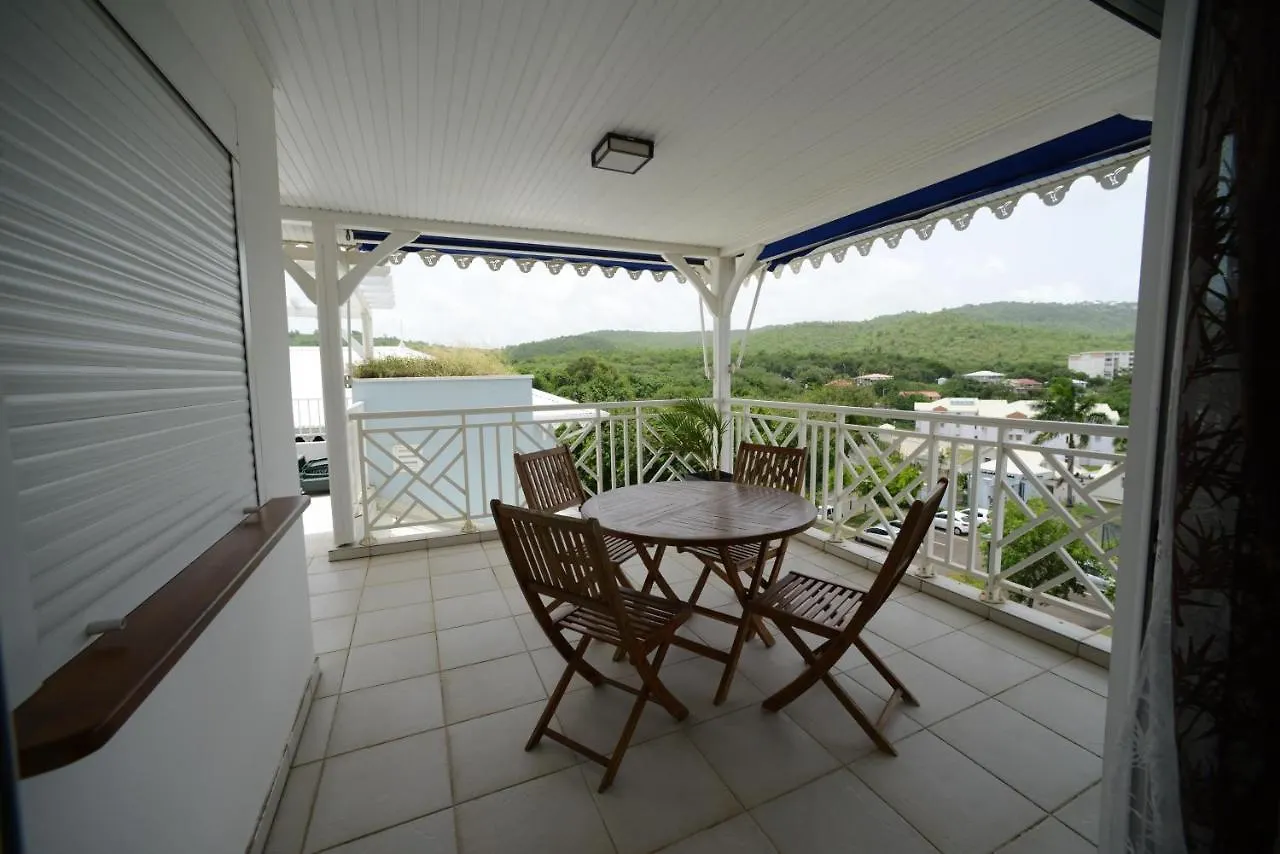 Sunny Cottage, Belle Terrasse, Proche Et Vue Mer Sainte-Luce Apartment